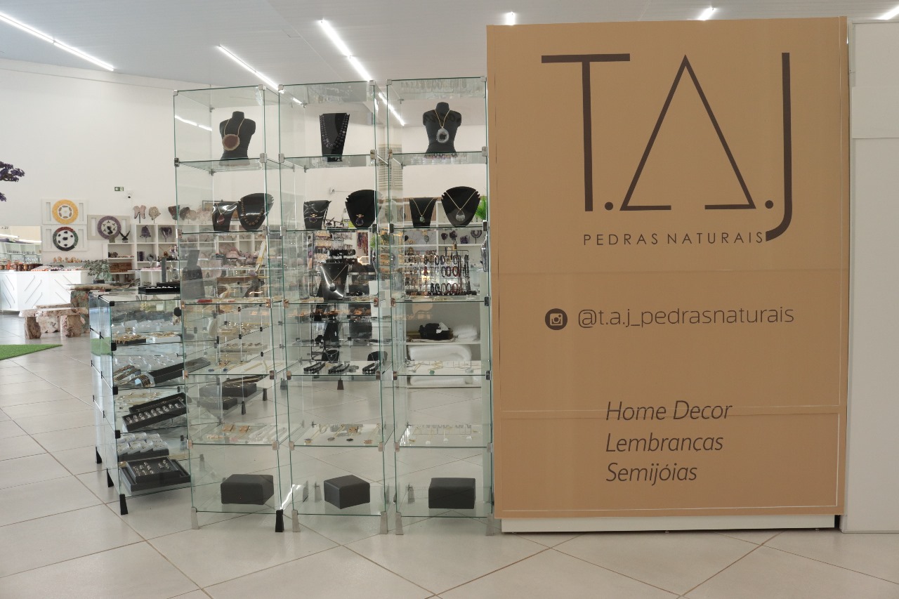 TAJ Pedras Naturais